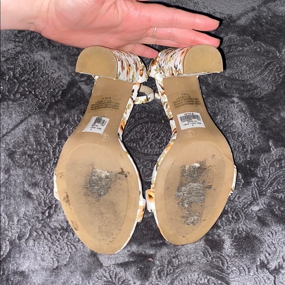 Really cute heels - Picture 5 of 5